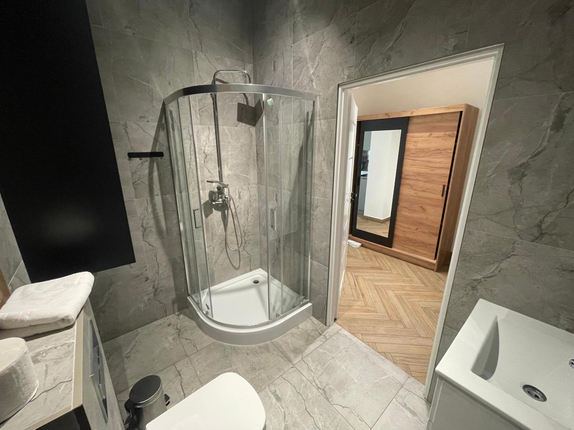 Apartamenty Kamienica Centrum - 1 Maja Lubiń Exterior foto